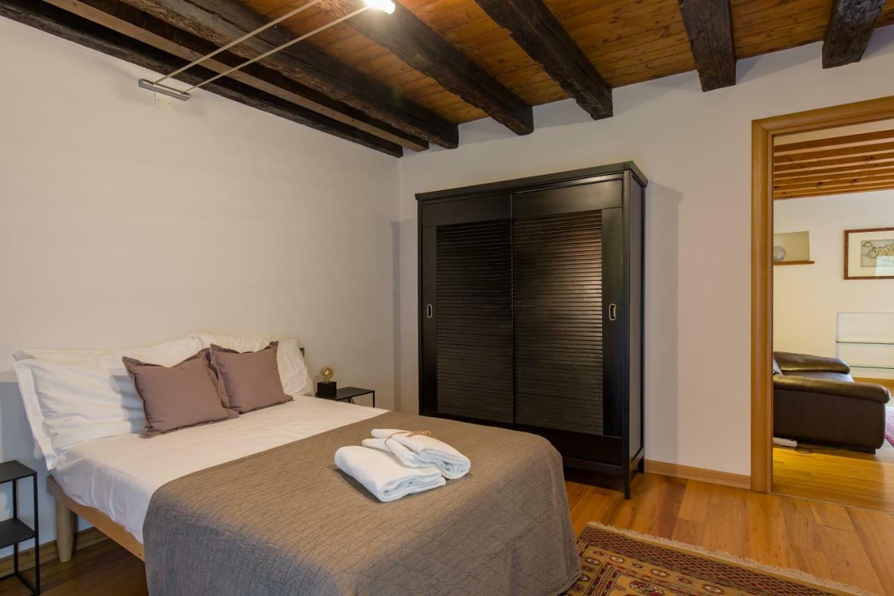 Downtown Apartment Верона Екстер'єр фото